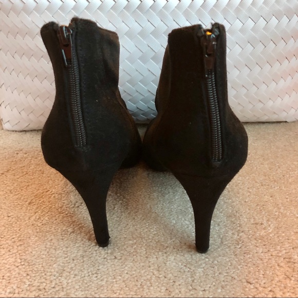 Impo Black Suede Heels - Picture 5 of 7